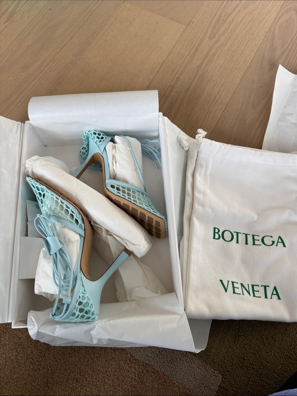 New Bottega Veneta Light Blue Lace-Up Heeled Sandals - Picture 3 of 6